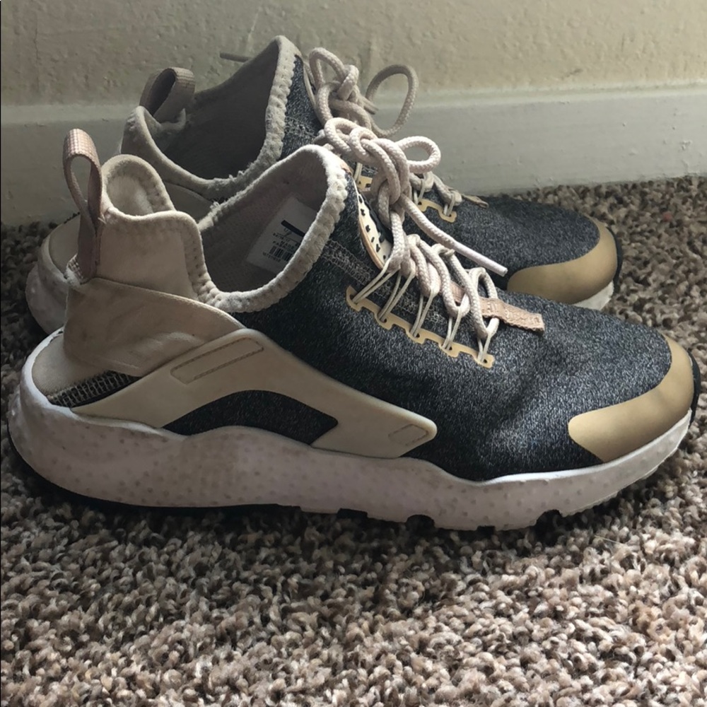 Nike Huaraches